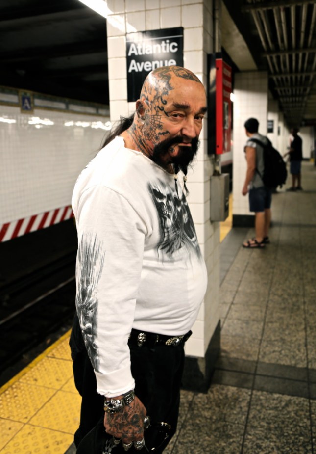 14295236200_c448e60808_b