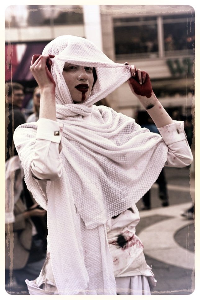 15633089775_c135047e9e_b